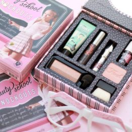 Benefit Party To The Peepers! "Sheers To You" Eye Kit