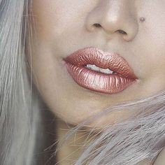 NYX Professional Meet The Metallics Lip Vault