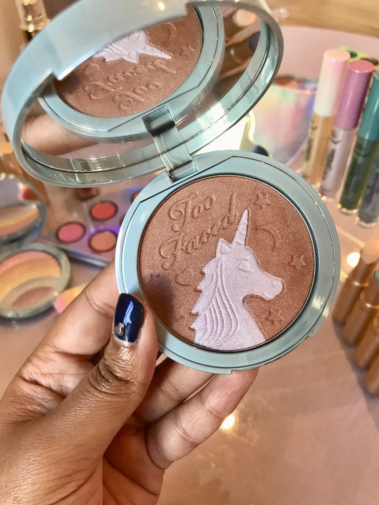 Too Faced Unicorn Tears Iridescent Mystical Bronzer