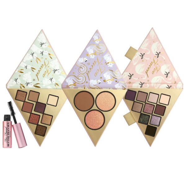 Too Faced Under the Christmas Tree Breakaway Face & Eye Set – Bild 5