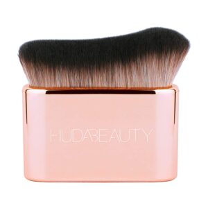 Huda Beauty Body Blur & Glow Body Brush