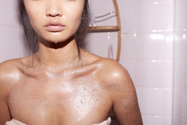 Frank Body Shimmer Coffee Scrub – Bild 5
