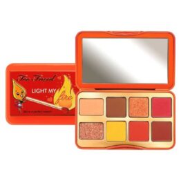 Too Faced Light My Fire Doll Sized Eyeshadow Palette4