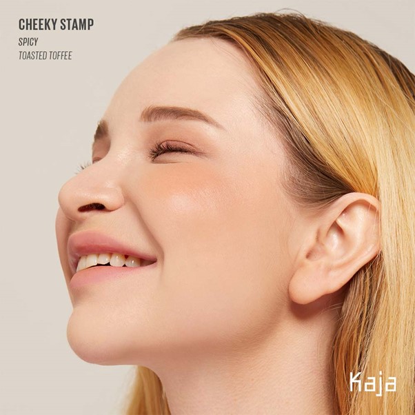 Kaja Beauty Cheeky Stamp Blendable Blush - Spicy – Bild 5